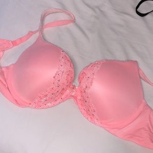 vs push up bra